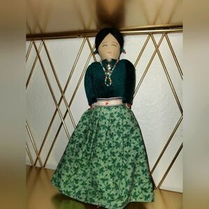 Native American doll 10" tall excellent condition